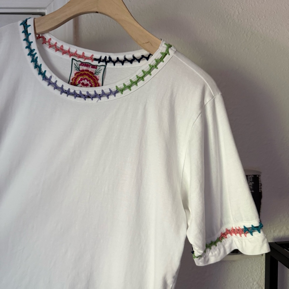 JOHNNY WAS white rainbow stitch detail cotton crew neck short sleeve tee t-shirt - Picture 3 of 6